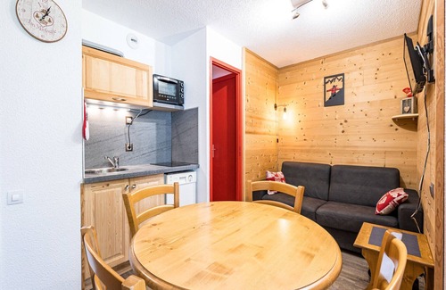 Les Esserts Apartment | Cosy apartment in Morillion with balcony