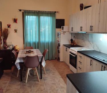Stoupa Apartment | Cosy apartment in Stoupa