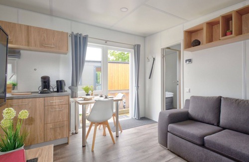 Beilngries House | Cosy apartment in villa for 4 people with WIFI, TV, pets allowed and parking