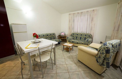Villaputzu Villa | Cosy apartment in villa for 6 guests with A/C, TV and parking