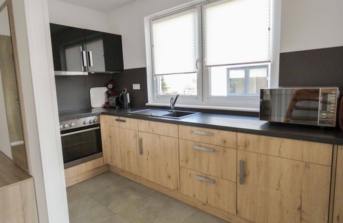 Mistelgau House | Cosy apartment in villa for 8 guests with WIFI, TV, terrace, pets allowed and parking