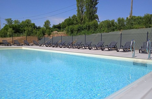 Prailles House | Cosy apartment in villa for 5 guests with pool, internet, TV, terrace, pets allowed and parking