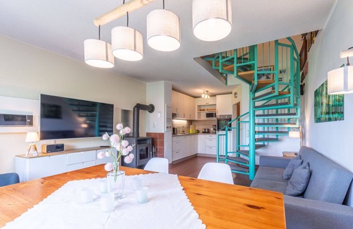 Zandt House | Cosy apartment in villa for 6 people with WIFI, TV, terrace, pets allowed and parking