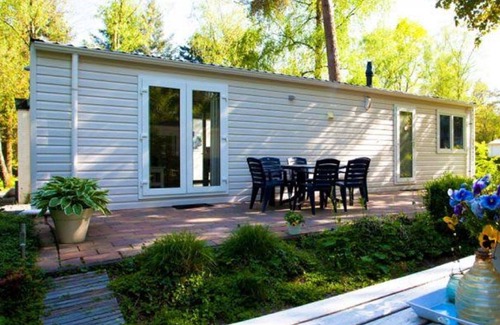 Schaarsbergen House | Cosy apartment in villa for 6 people with pool, WIFI, TV, terrace and parking