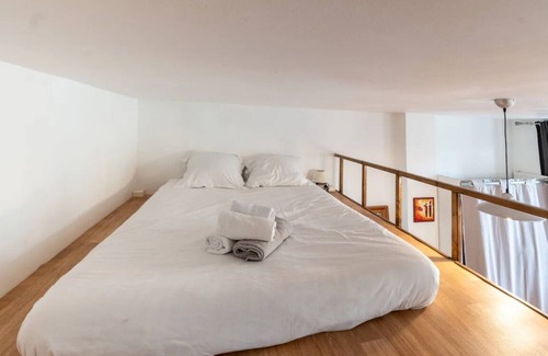 Saint-Charles Apartment | Cosy apartment near Gare St Charles