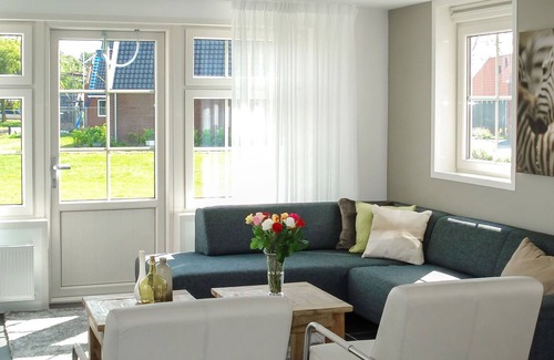 Graft House | Cosy apartment in villa for 6 guests with WIFI, TV, terrace and parking