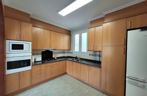Portbou Apartment | Cosy apartment to discover Costa Brava. Walking distance to the beach.
