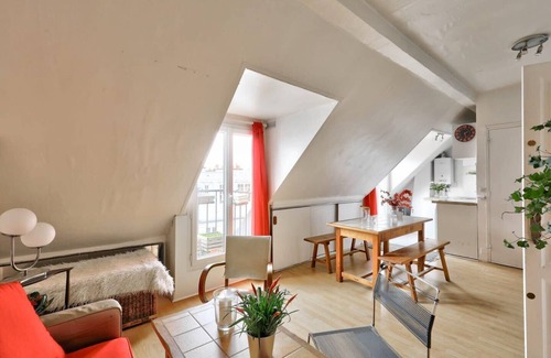 Archives Apartment | Cosy apartment under the roofs of Paris