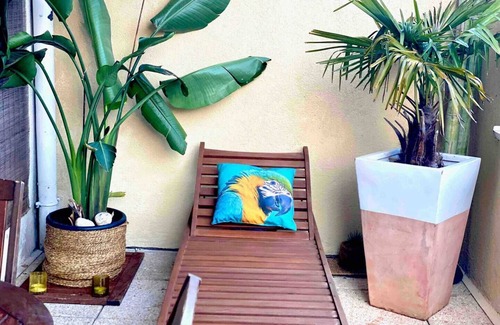 Noisy-le-Grand Apartment | Cosy Apartment With Large Terrace South