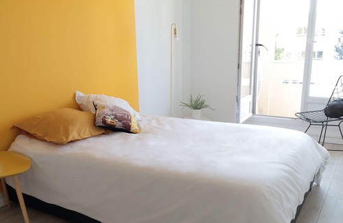 Clos des Roses Apartment | Cosy apartment with free parking