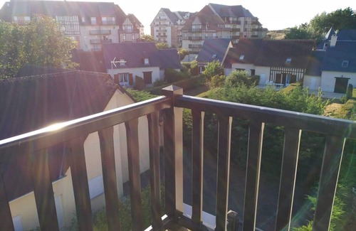 Cabourg Apartment | Cosy apartment with triple exposure, 2 minutes from the sea