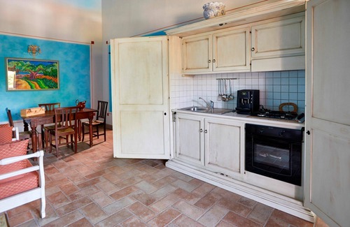 San Brizio Apartment | Cosy apartment with WIFI, pool, TV, balcony, pets allowed and parking, close to Spoleto