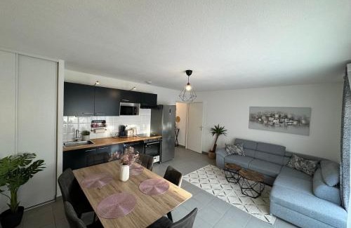 Trois Cocus - Borderouge - Croix-Daurade - Paleficat Apartment | Cosy Appart T3 au pied du métro et commerces