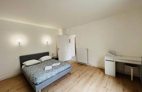 Clermont-Ferrand Apartment | Cosy Appartement Montferrand tout équipé 6prs 27 Languedoc