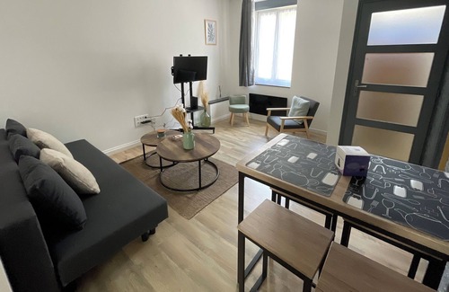 Lezennes Apartment | Cosy appartment with perfect location