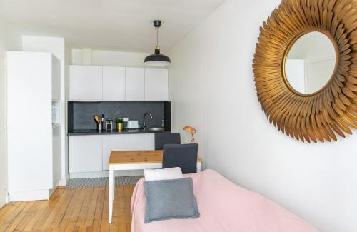 Vignerons Apartment | Cosy au Chateau et Bois Métro L1