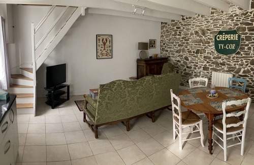 Locarn Cottage | Cosy, Breton cottage in the heart of Brittany