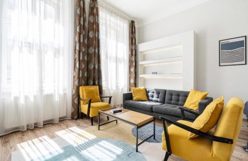 Krisztinavaros Apartment | Cosy Castleside Apartment