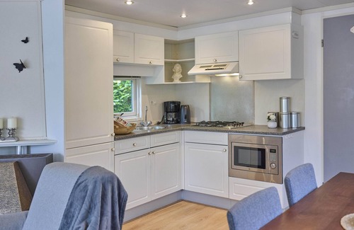 Hulshorst House | Cosy chalet in the middle of nature in a park