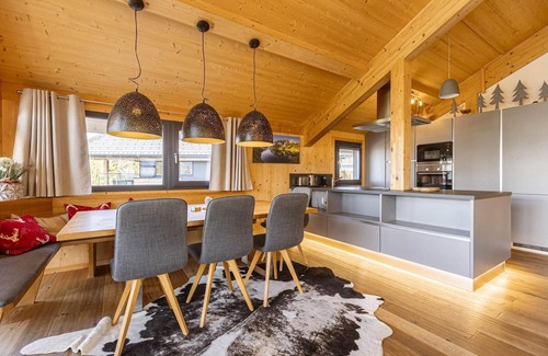 Pichl-Preunegg Ski Chalet | Cosy chalet with sauna