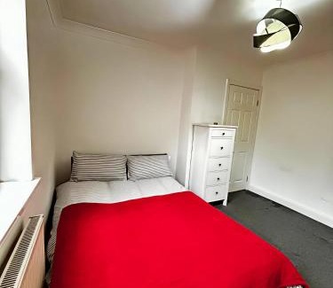 Stratford House | Cosy City Hideout