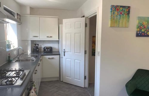 Cambridge House | Cosy & Contemporary 4BDR Chesterton House w High Speed WIFI,Gardern & Parking