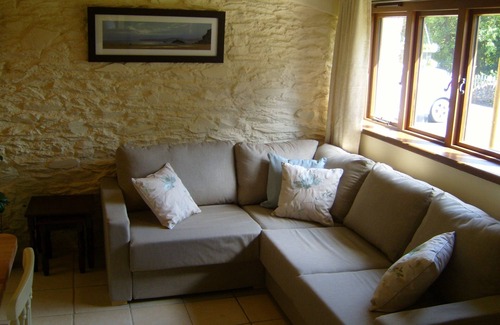 Sheviock Cottage | Cosy Converted Barn Cottage in Peaceful Rural Wooded Setting, Close to the Coast