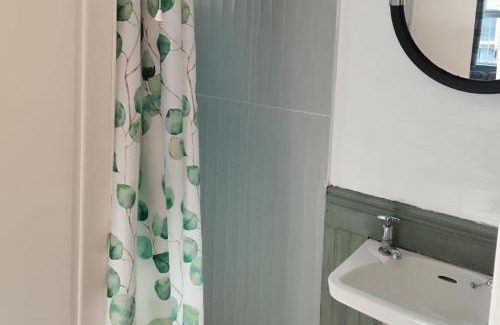 Cork House | Cosy Cork - House - Sleeps 4 - City Centre