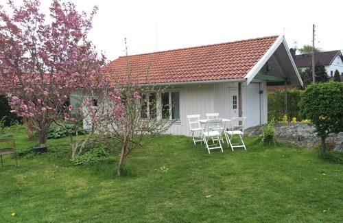 Haellsvik Cottage | Cosy cottage 200m from the sea & bath