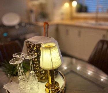 Bawtry Apartment | Cosy Cottage Central Bawtry - 2 Bedroom - High End Furnishings