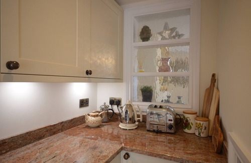 Weymouth House | Cosy cottage close to Weymouth Harbour