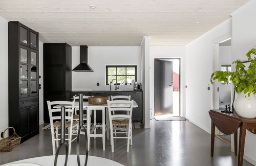Bredaryd Ski Chalet | Cosy cottage close to the lake Bolmen, Småland | SE07004
