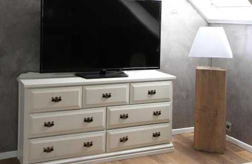 Bourbourg Apartment | Cosy Cottage