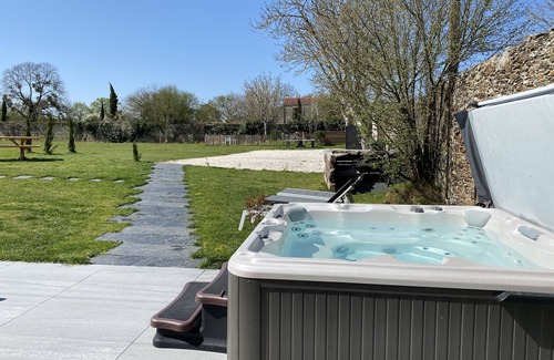 Maisdon-sur-Sevre Cottage | Cosy cottage in the heart of Muscadet Vineyard