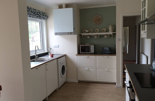 Nethy Bridge Cottage | Cosy cottage in Nethy Bridge, the forest village, Cairngorms National Park