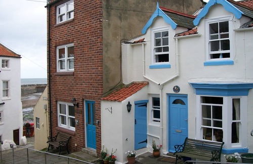 Staithes Cottage | Cosy Cottage in Staithes. North Yorkshire Moors Coast. Weekend Breaks Available