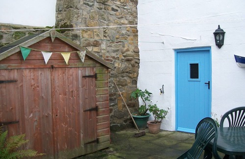Staithes Cottage | Cosy Cottage in Staithes. North Yorkshire Moors Coast. Weekend Breaks Available