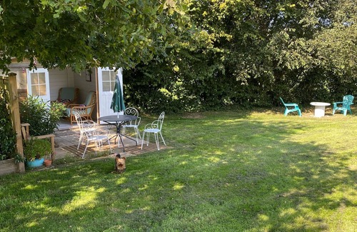 Plouguenast House | Cosy Cottage in the heart of Brittany, Calm and relaxing, Large private garden