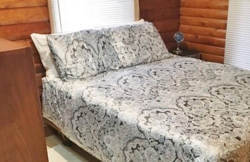 Unorganized Centre Parry Sound Cabin | Cosy Cottage On The River