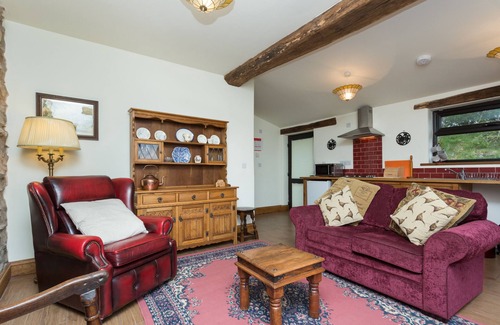 Kendal Apartment | Cosy Cottage with a lovely country feel on the edge of the Lake District