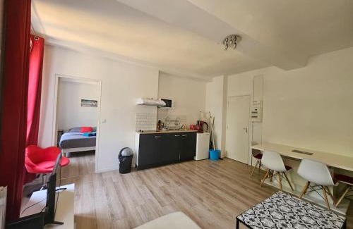 Cote Ouest Ormeaux Apartment | Cosy Coty, 4 personnes, Hypercentre