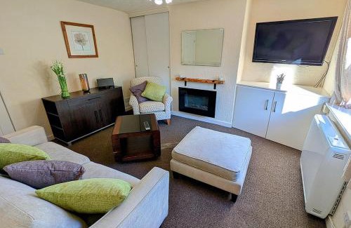 Tunstall Apartment | Cosy Country Styled Apartment