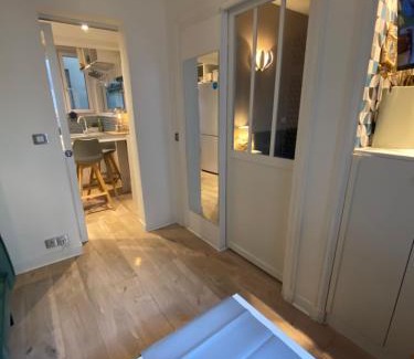 Quartier de la Plaine-de-Monceaux Apartment | Cosy courcelles