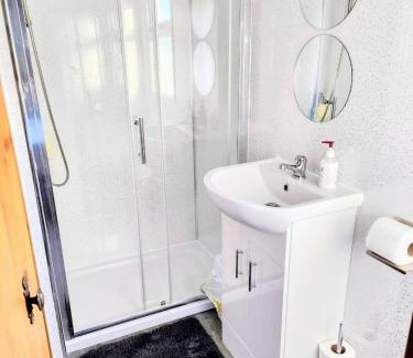 Chapel Saint Leonards Resort | Cosy Cove Caravan