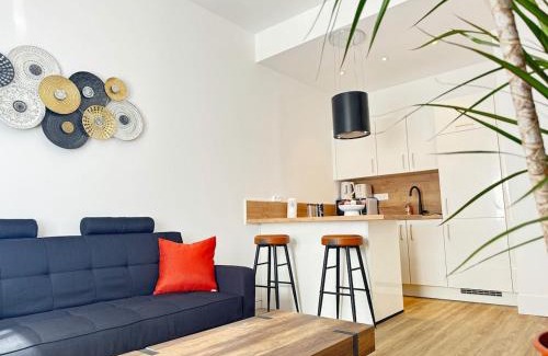 6th Arrondissement Apartment | Cosy & Design