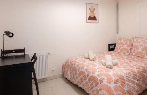 Bry-sur-Marne Apartment | Cosy entre Paris & Disney