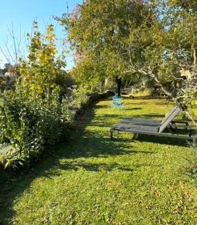 Morlaix Apartment | Cosy et jardin panoramique