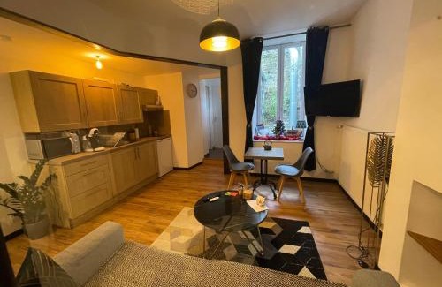 Morlaix Apartment | Cosy et jardin panoramique