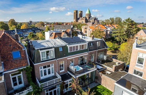 Haarlem House | Cosy family townhome in Haarlem (20 min from Amsterdam, 10 from beach)