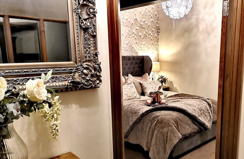 Ripon Cabin | Cosy Farm Lodge in Melmerby Village, Ripon